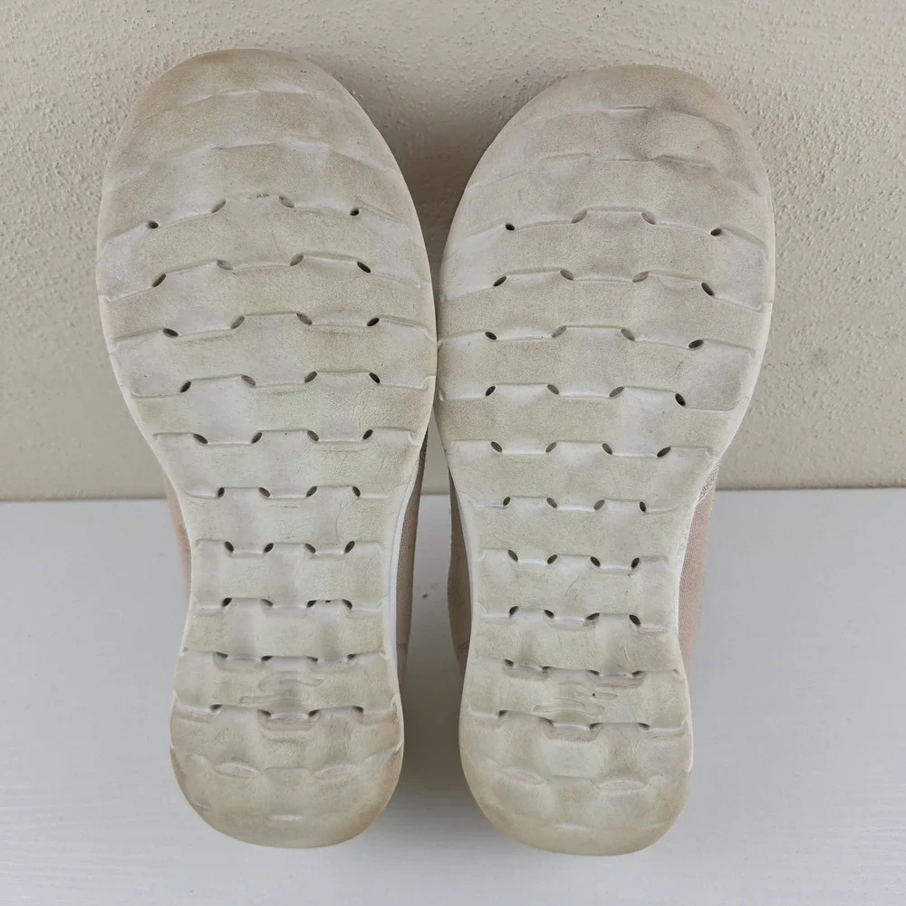 Skechers GoWalk On-The-Go Gen 5 Tan Boat Deck Casual Shoes Women's Size 8.5